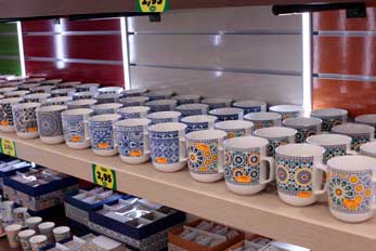 tienda souvenir granada alcaiceria artesanias medina